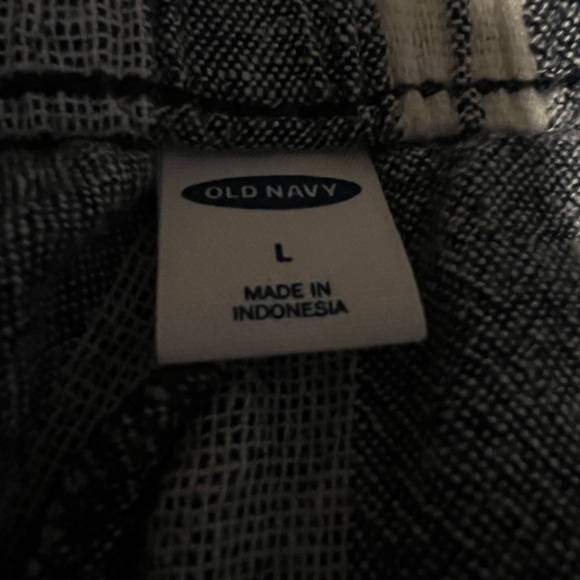 Old navy linen shorts - Picture 3 of 3